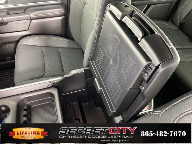 2026 Ram 1500 Big Horn Crew Cab 4x4 57 Box