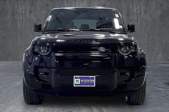 2025 Land Rover Defender 110 P525 V8