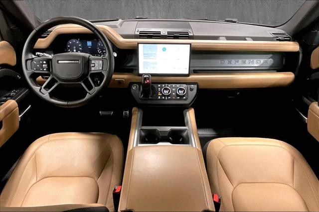 2025 Land Rover Defender 110 P525 V8