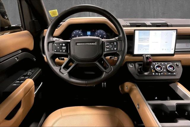 2025 Land Rover Defender 110 P525 V8