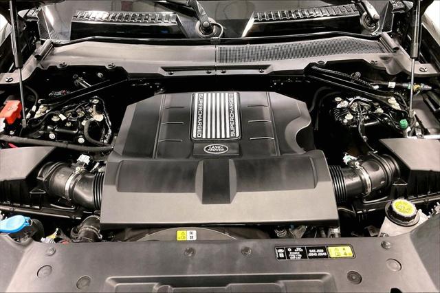 2025 Land Rover Defender 110 P525 V8