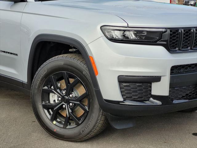 2025 Jeep Grand Cherokee L Altitude X 4x4