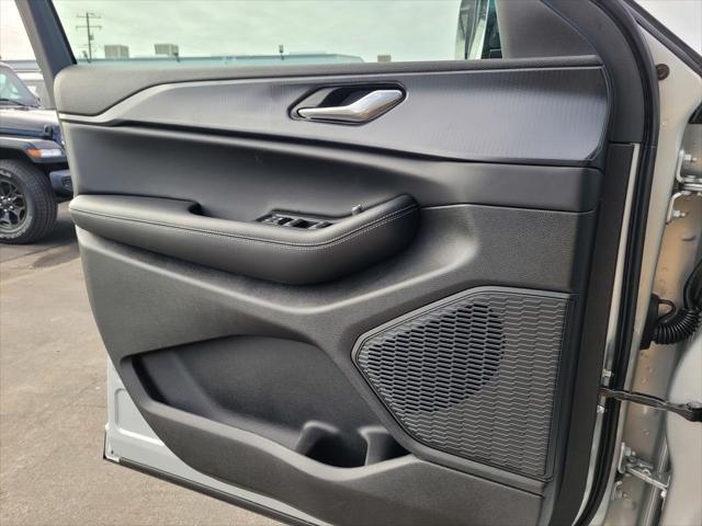 2025 Jeep Grand Cherokee L Altitude X 4x4
