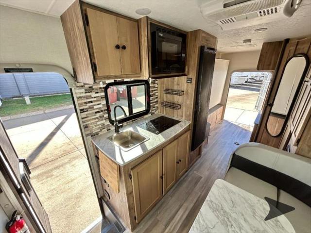 2024 Ford Transit Cutaway Unknown