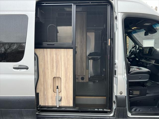 2022 Mercedes-Benz Sprinter 3500XD High Roof V6