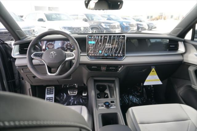 2026 Volkswagen Tiguan SE R-Line Black