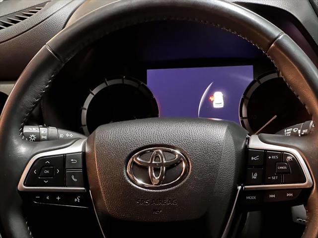 2023 Toyota Highlander LE [17]