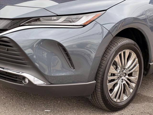 2023 Toyota Venza XLE [8]