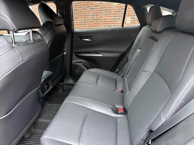 2023 Toyota Venza XLE [14]