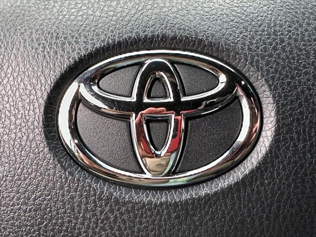 2023 Toyota Venza XLE [22]