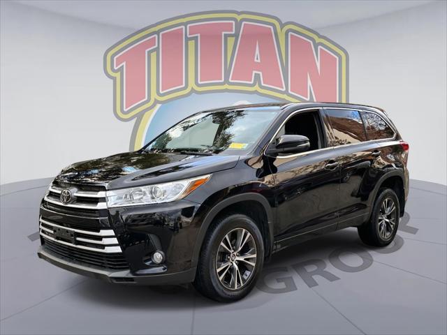 2017 Toyota Highlander LE [15]