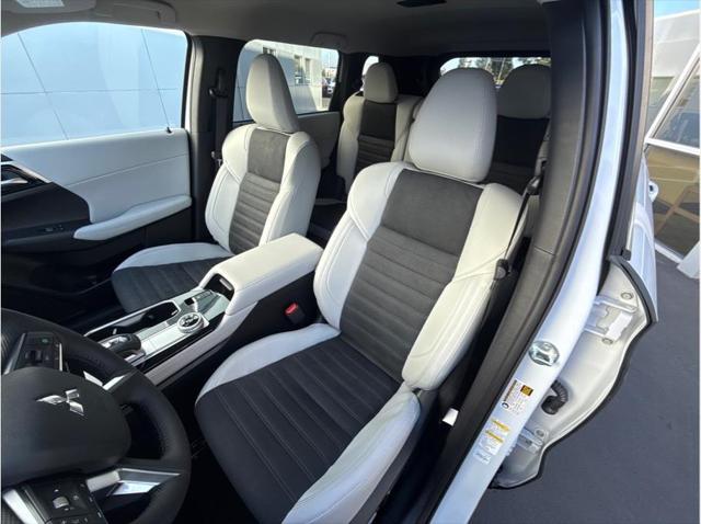 2025 Mitsubishi Outlander SE 2.5 S-AWC