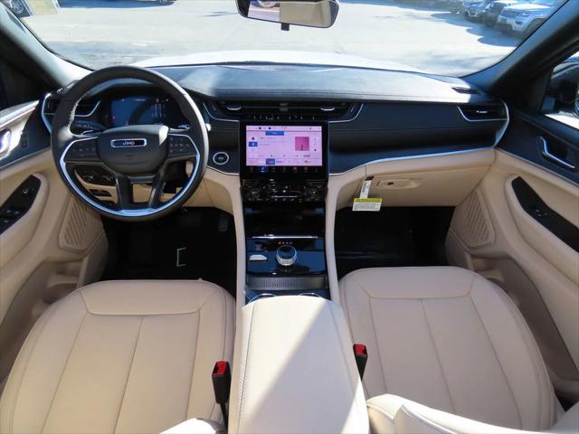 2025 Jeep Grand Cherokee GRAND CHEROKEE LIMITED 4X4 2025 Jeep Grand Cherokee GRAND CHEROKEE LIMITED 4X4