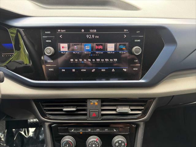 2023 Volkswagen Taos 1.5T SE