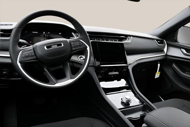 2025 Jeep Grand Cherokee Laredo X 4x2