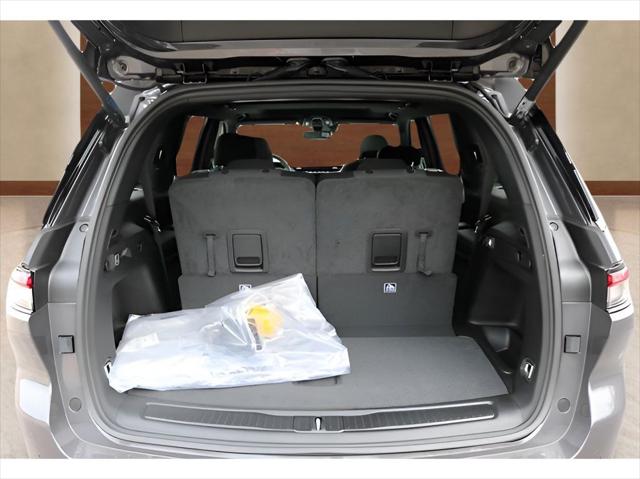 2025 Jeep Grand Cherokee Laredo X 4x2