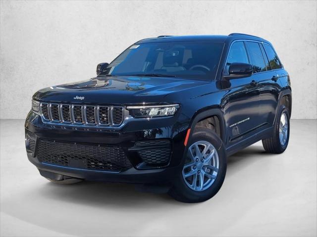 2025 Jeep Grand Cherokee GRAND CHEROKEE LAREDO X 4X2