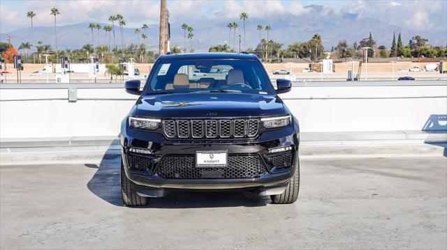 2025 Jeep Grand Cherokee GRAND CHEROKEE SUMMIT RESERVE 4X4