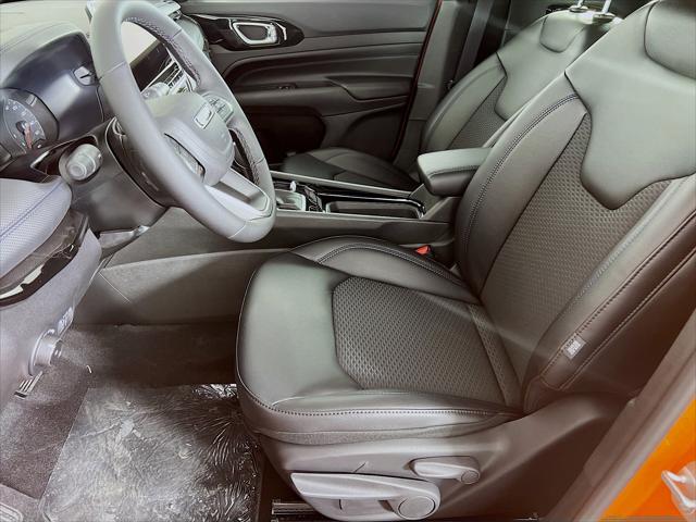 2026 Jeep Compass COMPASS LATITUDE ALTITUDE 4X4 2026 Jeep Compass COMPASS LATITUDE ALTITUDE 4X4