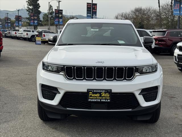 2025 Jeep Grand Cherokee GRAND CHEROKEE LAREDO X 4X2 2025 Jeep Grand Cherokee GRAND CHEROKEE LAREDO X 4X2