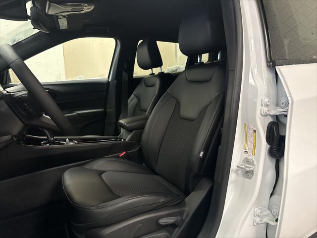 2026 Jeep Compass COMPASS LATITUDE ALTITUDE 4X4 2026 Jeep Compass COMPASS LATITUDE ALTITUDE 4X4