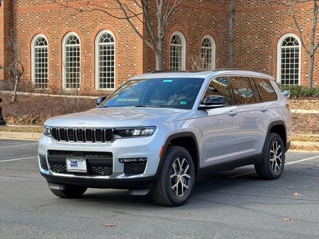2025 Jeep Grand Cherokee GRAND CHEROKEE L LIMITED 4X4