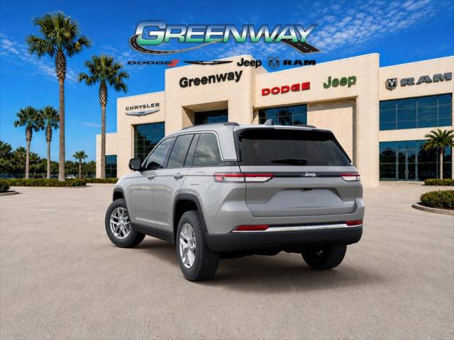 2025 Jeep Grand Cherokee GRAND CHEROKEE LAREDO X 4X2
