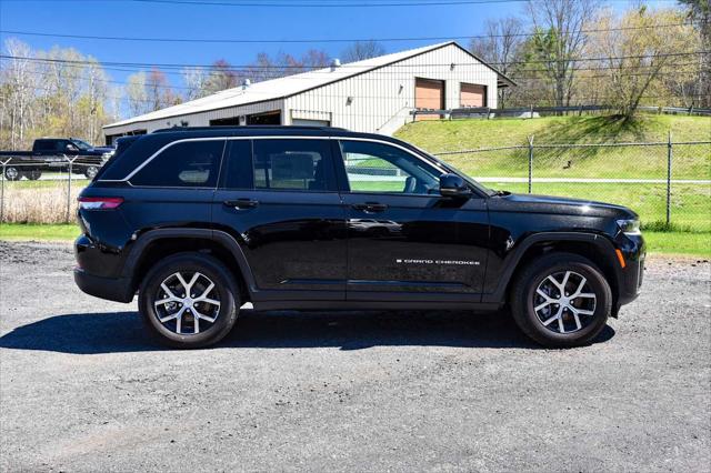 2026 Jeep Grand Cherokee GRAND CHEROKEE LIMITED 4X4 2026 Jeep Grand Cherokee GRAND CHEROKEE LIMITED 4X4