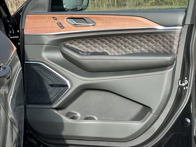 2025 Jeep Grand Cherokee Summit Reserve 4x4