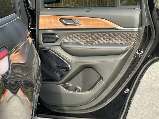 2025 Jeep Grand Cherokee Summit Reserve 4x4