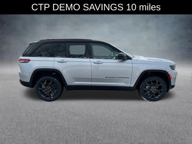 2025 Jeep Grand Cherokee GRAND CHEROKEE LIMITED 4X4