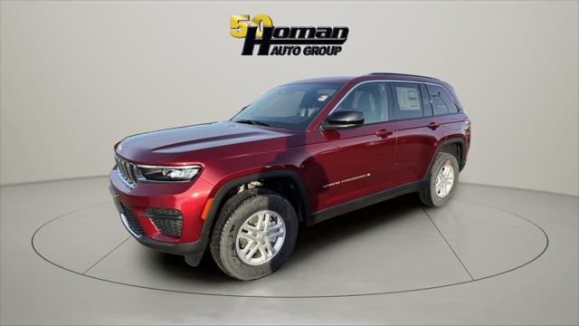 2025 Jeep Grand Cherokee GRAND CHEROKEE LAREDO 4X4