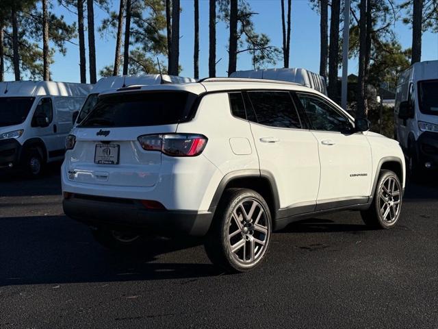 2026 Jeep Compass Latitude Altitude