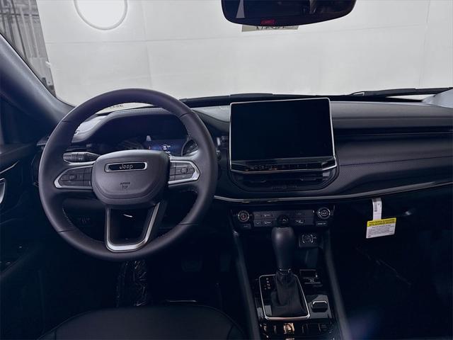 2026 Jeep Compass COMPASS LATITUDE ALTITUDE 4X4 2026 Jeep Compass COMPASS LATITUDE ALTITUDE 4X4