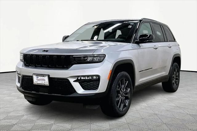 2025 Jeep Grand Cherokee Limited 4x4 for sale in Barrington, IL