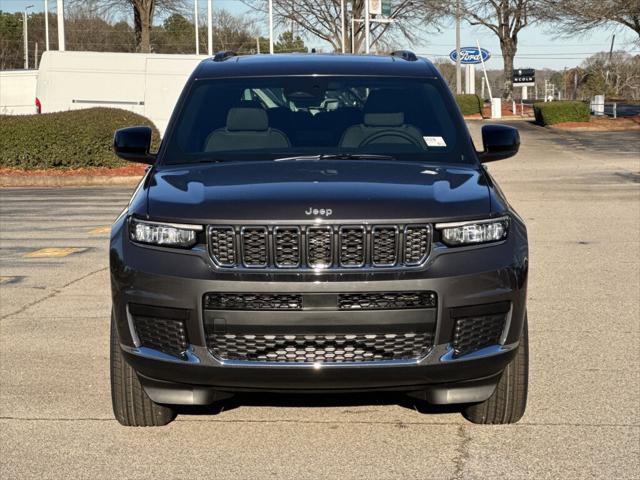 2025 Jeep Grand Cherokee GRAND CHEROKEE L LAREDO X 4X2