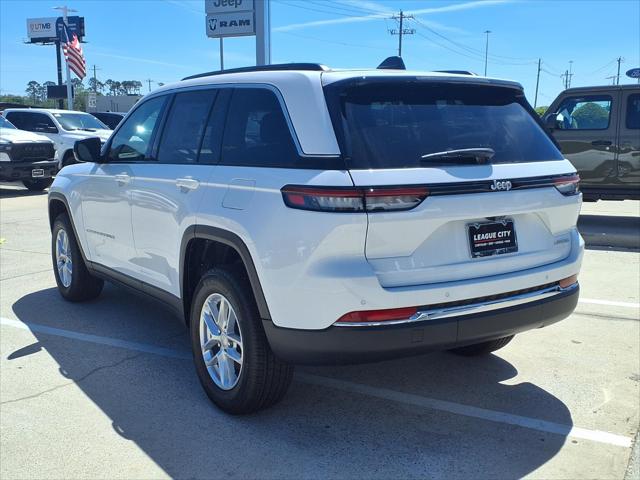 2025 Jeep Grand Cherokee GRAND CHEROKEE LAREDO X 4X2