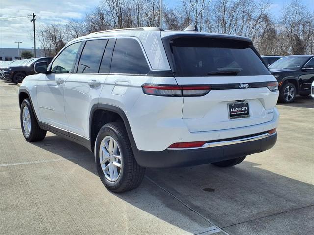 2025 Jeep Grand Cherokee GRAND CHEROKEE LAREDO X 4X2