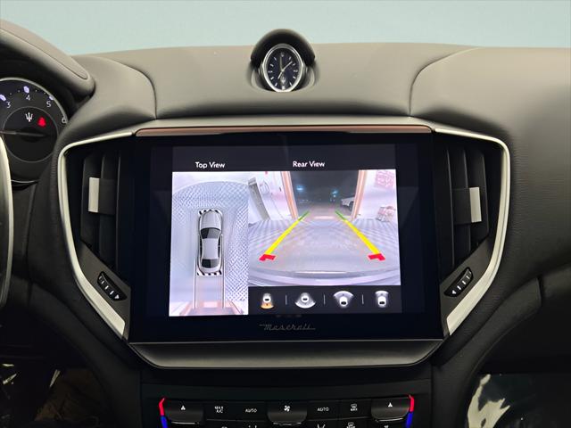 2022 Maserati Ghibli Modena Q4