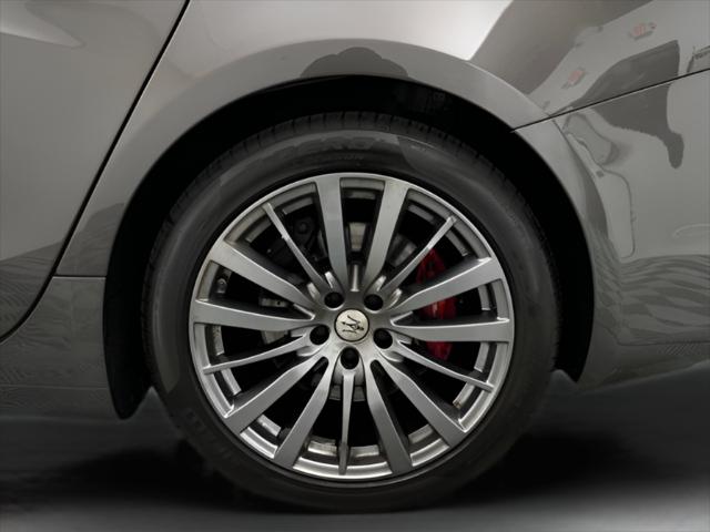 2022 Maserati Ghibli Modena Q4