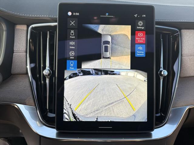 2026 Volvo XC90 Plus, B6 AWD Gas (mild hybrid), Gasoline, Bright, 7 Seats