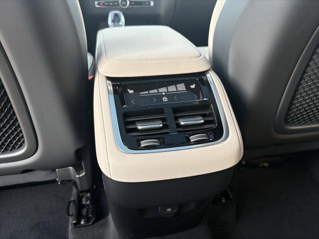 2026 Volvo XC90 Plus, B6 AWD Gas (mild hybrid), Gasoline, Bright, 7 Seats