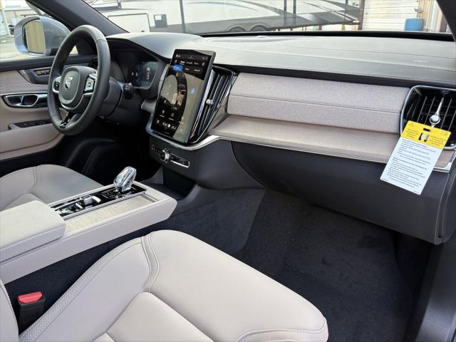 2026 Volvo XC90 Plus, B6 AWD Gas (mild hybrid), Gasoline, Bright, 7 Seats