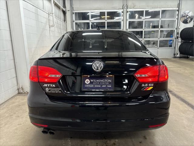 2012 Volkswagen Jetta 2.5L SE 2012 Volkswagen Jetta 2.5L SE