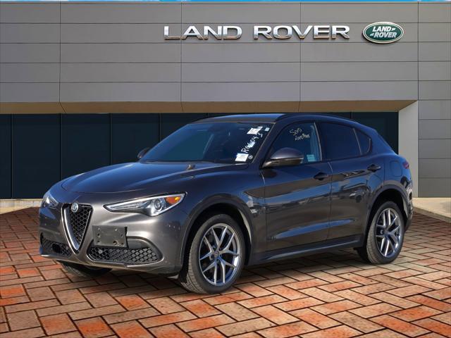 2018 Alfa Romeo Stelvio Ti Sport AWD 2018 Alfa Romeo Stelvio Ti Sport AWD