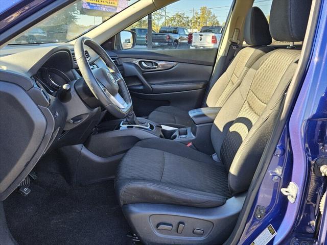 2017 Nissan Rogue SV 2017 Nissan Rogue SV