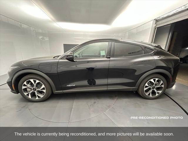 2025 Ford Mustang Mach-E Select 2025 Ford Mustang Mach-E Select
