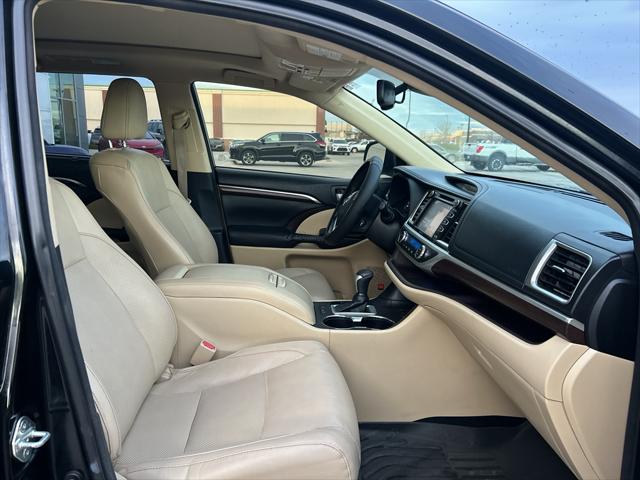 2015 Toyota Highlander Limited Platinum V6