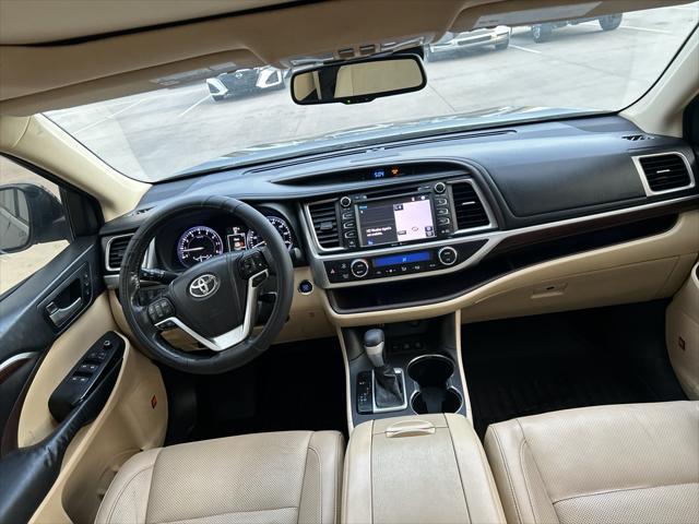 2015 Toyota Highlander Limited Platinum V6