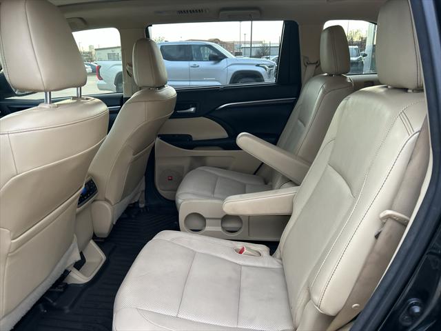 2015 Toyota Highlander Limited Platinum V6